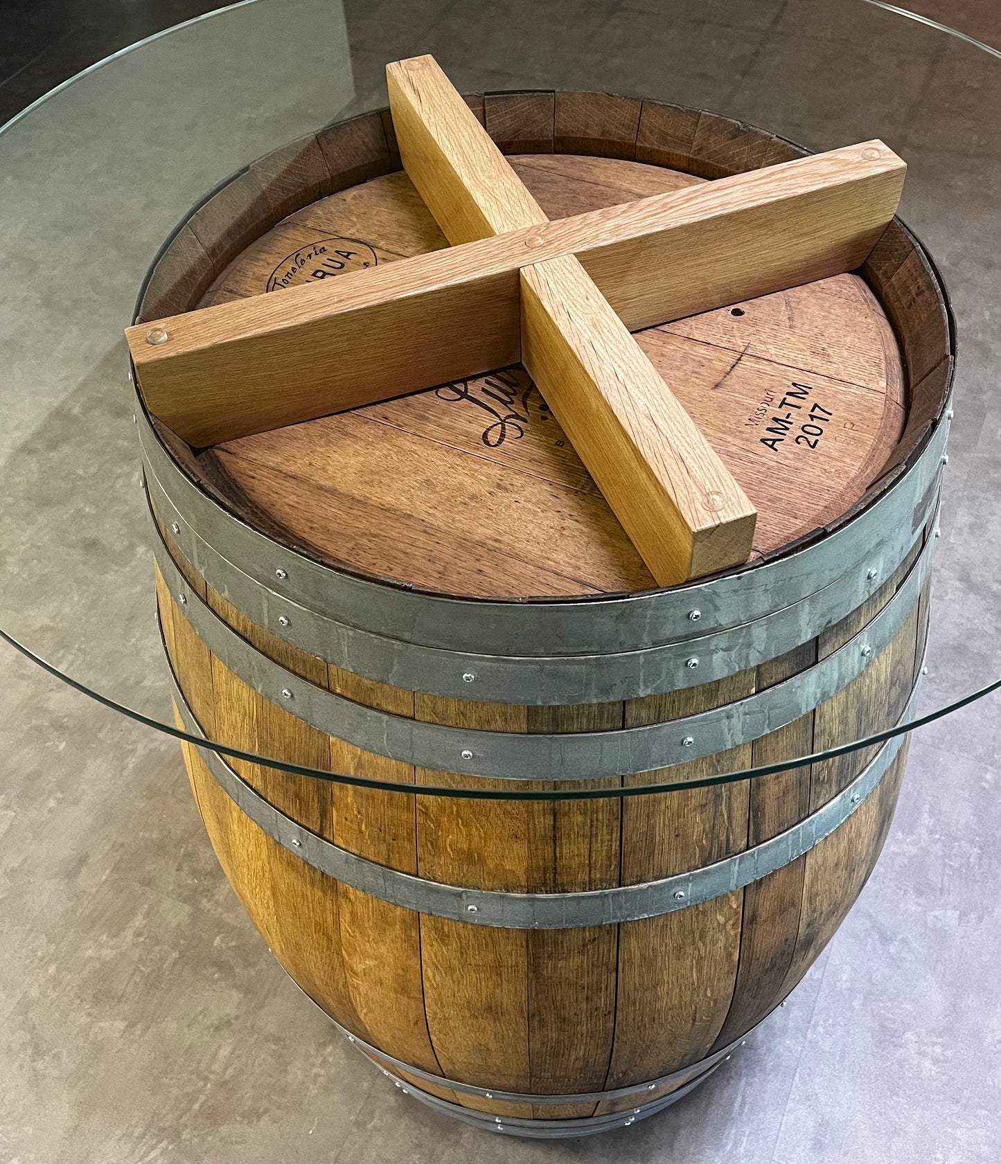 Barrique Weinfass – geschliffen, geölt, unterschiedliche Tischplatten, 225l